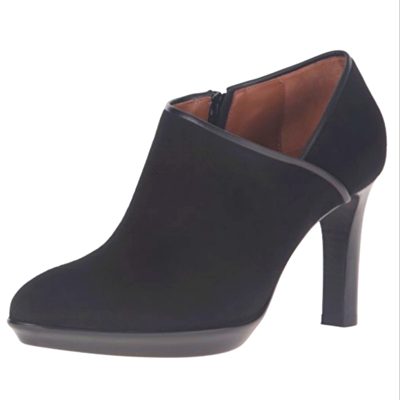 Aquatalia Black Ankle Booties, Size 8.5 - Picture 1 of 14